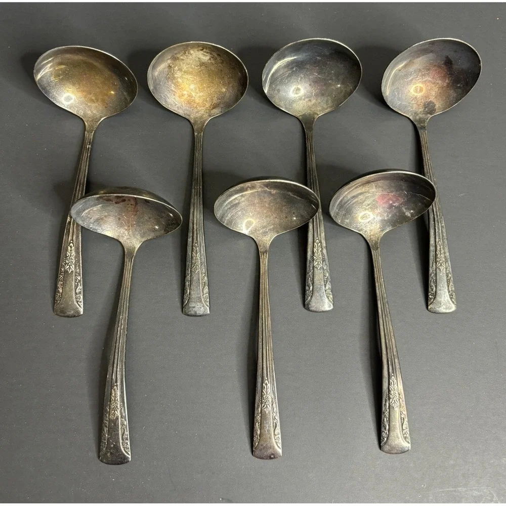 7 International Silverplate Camelia Gravy Ladle Silverplate 6 1/2